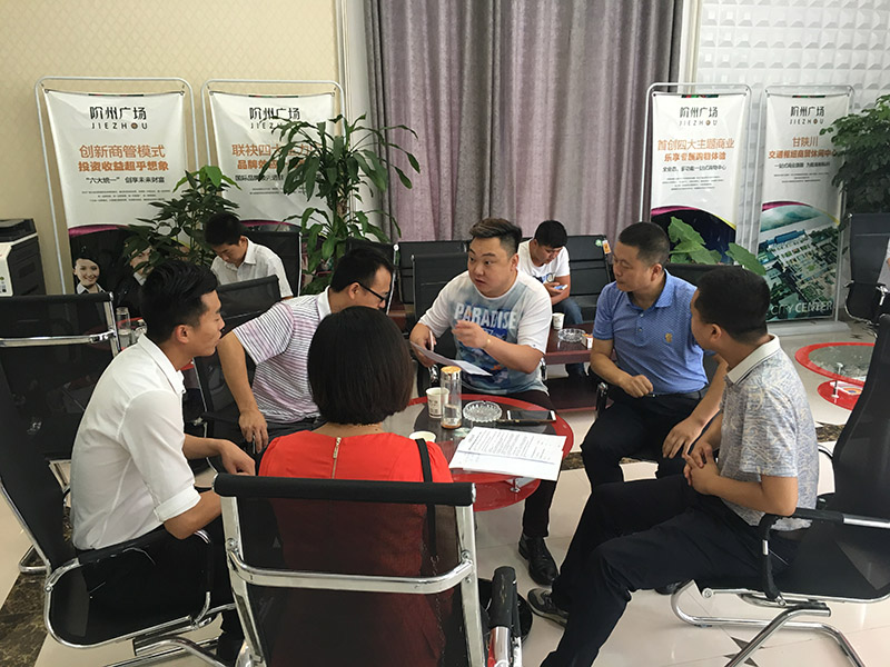 我们的营销精英团队