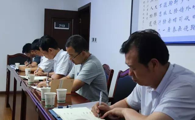 崔景瑜安排部署全市重大项目谋划工作