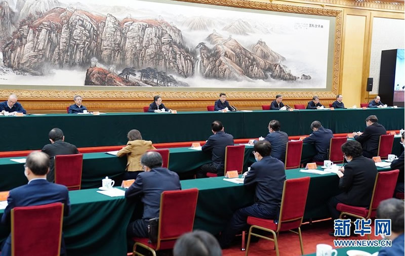 习近平在决战决胜脱贫攻坚座谈会上强调 坚决克服新冠肺炎疫情影响 坚决夺取脱贫攻坚战全面胜利